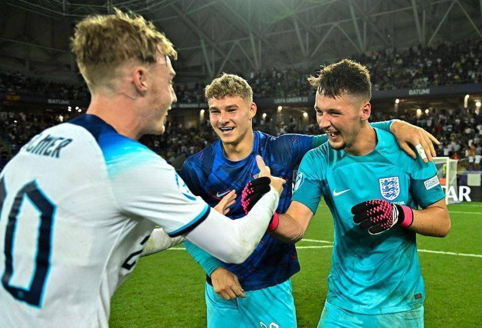 菅原由势：我会带着向世界杯冠军发起冲击的竞争意识去准备（菅原由势：我将以竞争心态备战，直指世界杯冠军）