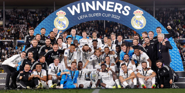 日媒：远藤航、久保建英等人在球场训练，镰田大地因疲劳单练（日媒：远藤航、久保建英等合练，镰田大地因疲劳单独训练）